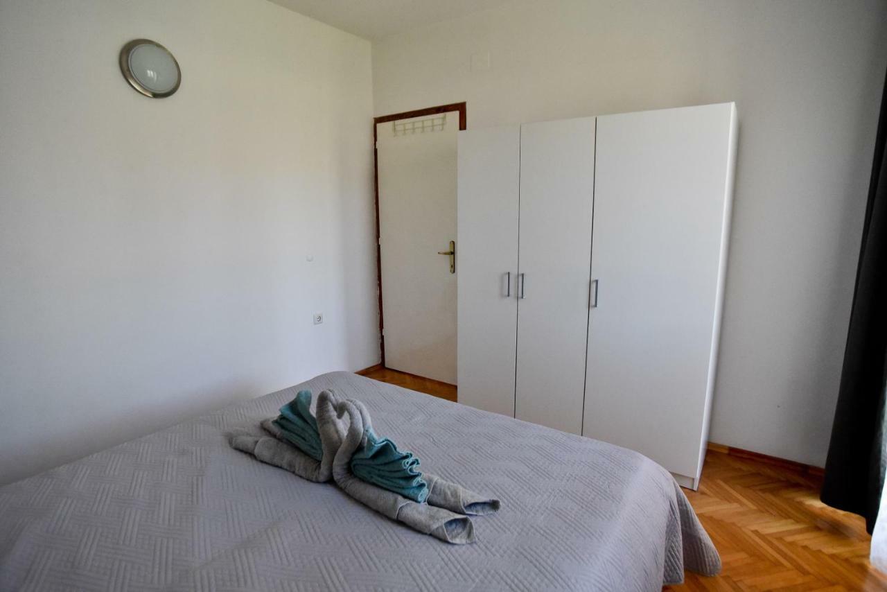 Mihaela Apartment Задар Экстерьер фото